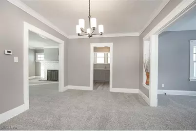 1045 Carlyon Road, East Cleveland, OH 44112 - Photo 9