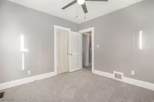 1045 Carlyon Rd, East Cleveland, OH 44112 - Photo 17