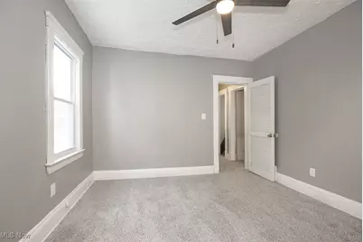 1045 Carlyon Road, East Cleveland, OH 44112 - Photo 19