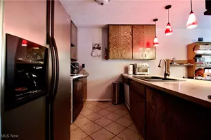 32715 Willow Brook Ln, North Ridgeville, OH 44039 - Photo 9