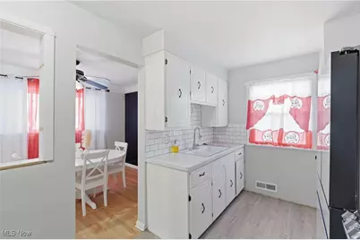 14205 Highlandview Avenue, Loveland, OH 44135 - Photo 23