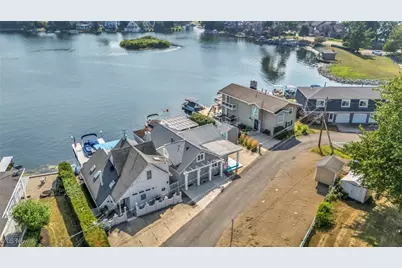 552 Saunders Avenue, Akron, OH 44319 - Photo 33