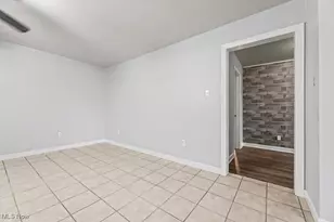 16137 Salem Church St NE, Alliance, OH 44601 - Photo 13