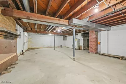 16137 Salem Church Street NE, Alliance, OH 44601 - Photo 35