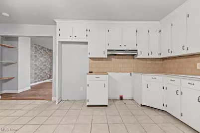 16137 Salem Church Street NE, Alliance, OH 44601 - Photo 15