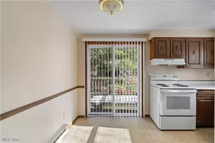 210-212 Anna Ave NW, Canton, OH 44708 - Photo 11