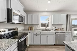 994 Bookman Ave, Akron, OH 44312 - Photo 11