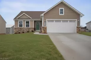 994 Bookman Ave, Akron, OH 44312 - Photo 1