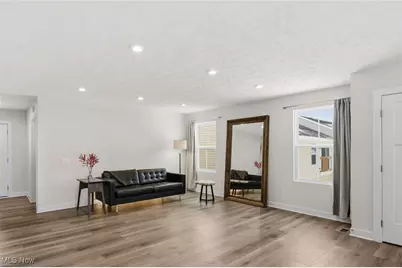 994 Bookman Avenue, Akron, OH 44312 - Photo 7