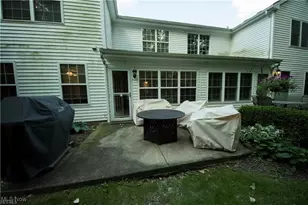 2042 W Reserve Cir, Avon, OH 44011 - Photo 3