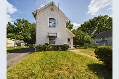 447 Spaulding Street, Akron, OH 44310 - Photo 1