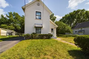 447 Spaulding St, Akron, OH 44310 - Photo 1