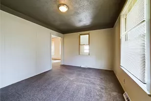 447 Spaulding St, Akron, OH 44310 - Photo 11