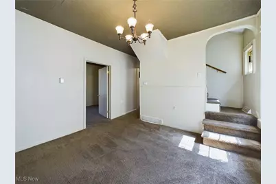 447 Spaulding Street, Akron, OH 44310 - Photo 5