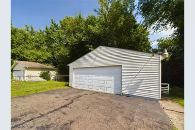 447 Spaulding Street, Akron, OH 44310 - Photo 39