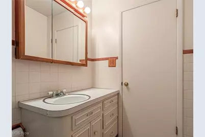 2660 Conrad Avenue, Akron, OH 44314 - Photo 17