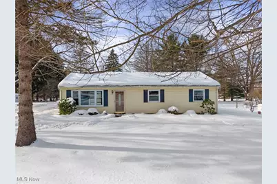 10560 Auburn Road, Chardon, OH 44024 - Photo 1