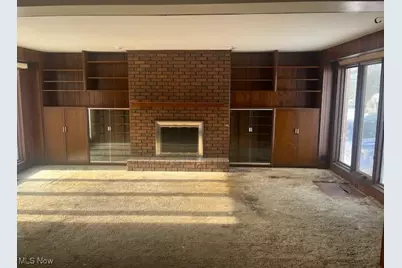 708 W Maple Street, North Canton, OH 44720 - Photo 7