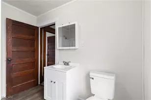204 Oak St, Bethesda, OH 43719 - Photo 19