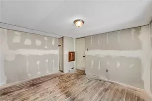 160 Kentucky, Elyria, OH 44035 - Photo 19