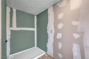 160 Kentucky, Elyria, OH 44035 - Photo 21