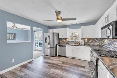 5087 Grafton Road, Brunswick Hills, OH 44212 - Photo 11