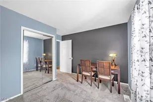 5087 Grafton Rd, Brunswick Hills, OH 44212 - Photo 13