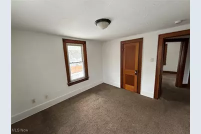 804 Beardsley Street, Akron, OH 44311 - Photo 11