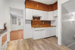 10624 Grantwood Ave, Loveland, OH 44108 - Photo 13