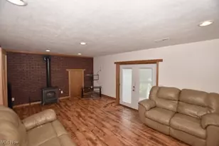 1121 Fiesta Rd SW, Dellroy, OH 44620 - Photo 21