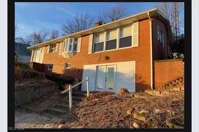1121 Fiesta Road SW, Dellroy, OH 44620 - Photo 1