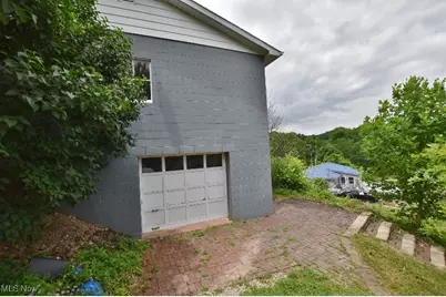 1121 Fiesta Road SW, Dellroy, OH 44620 - Photo 27