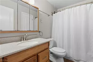 8210 Deepwood Blvd, Mentor, OH 44060 - Photo 25