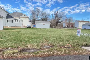 707 Stewart Ave, Cambridge, OH 43725 - Photo 1