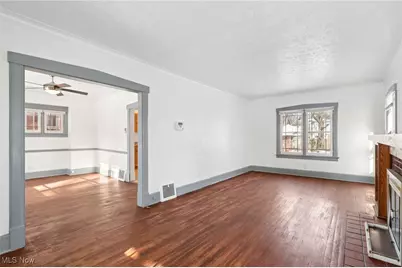 334 Mistletoe Avenue, Youngstown, OH 44511 - Photo 7