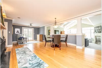 26161 Shaker Boulevard, Beachwood, OH 44122 - Photo 3