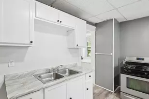 10622 Hathaway Ave, Loveland, OH 44108 - Photo 17