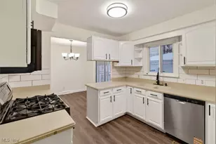 5969 Marra Dr, Huber Heights, OH 44146 - Photo 9