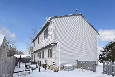 172 Loyola Drive, Elyria, OH 44035 - Photo 3