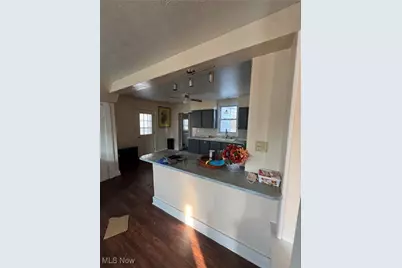 537 Jackson Street, Fremont, OH 43420 - Photo 5