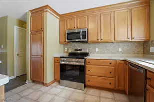 7429 Sylvan Dr, Kent, OH 44240 - Photo 19