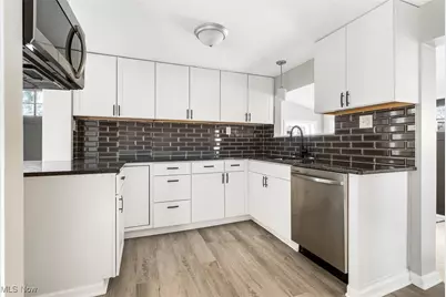 838 Walnut Avenue, Alliance, OH 44601 - Photo 11