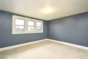 329 Belle Ave SW, Hartville, OH 44632 - Photo 11