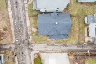 1024 Rex Ave NE, Canton, OH 44704 - Photo 5