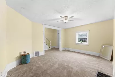 1024 Rex Avenue NE, Canton, OH 44704 - Photo 9