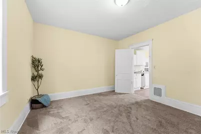 1024 Rex Avenue NE, Canton, OH 44704 - Photo 15