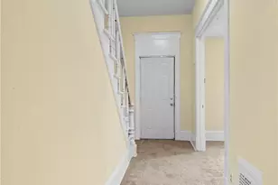 1024 Rex Ave NE, Canton, OH 44704 - Photo 7