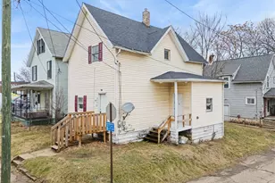 1024 Rex Ave NE, Canton, OH 44704 - Photo 3