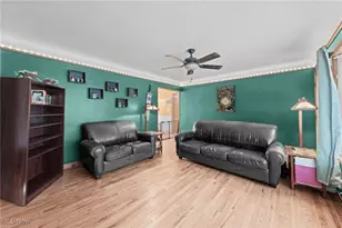 866 Elmwood Ave, Wickliffe, OH 44092 - Photo 5