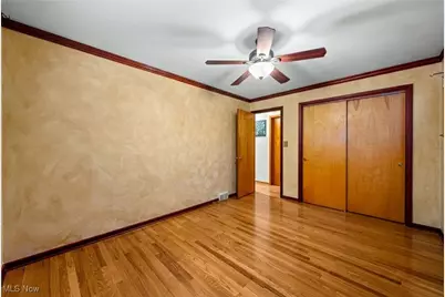 866 Elmwood Avenue, Wickliffe, OH 44092 - Photo 17